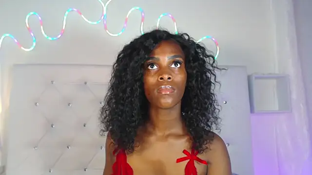 tatixxxvega online show from September 25, 2:10 pm