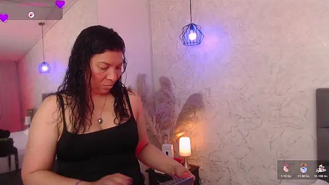 Serena Houstonn online show from July 29, 10:46 am