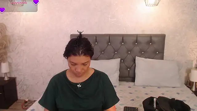 Serena Houstonn online show from August 4, 11:13 am