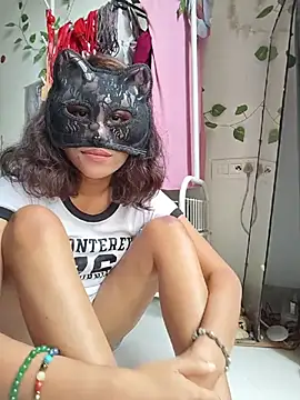 Snapshot of SinfulTemptation chatting on July 20, 11:01 am SinfulTemptation online show from July 20, 11:01 am