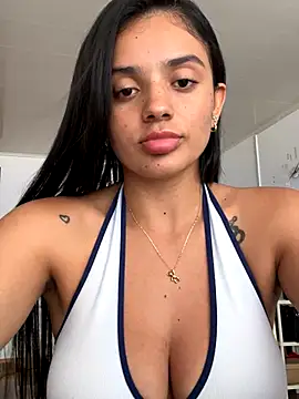 Snapshot of AnaaFaith_ chatting on October 24, 7:32 pm AnaaFaith online show from October 24, 7:32 pm