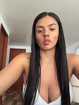 Snapshot of AnaaFaith_ chatting on July 7, 6:56 pm AnaaFaith online show from July 7, 6:56 pm