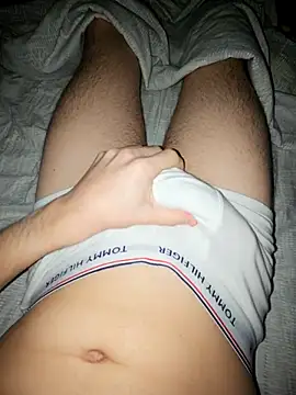 Snapshot of NonDirloAllaMamma chatting on October 17, 7:49 pm NonDirloAllaMamma online show from October 17, 7:49 pm