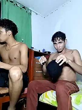 Snapshot of Manuel_Mateus1 chatting on October 12, 2:21 am Manuel Mateus1 online show from October 12, 2:21 am