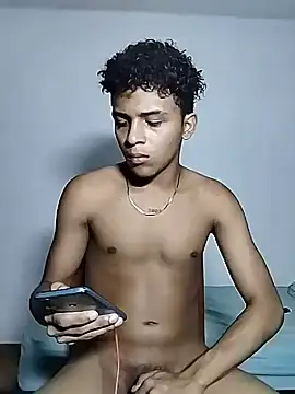 Snapshot of Manuel_Mateus1 chatting on November 3, 2:13 am Manuel Mateus1 online show from November 3, 2:13 am