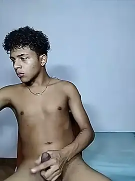 Snapshot of Manuel_Mateus1 chatting on November 6, 12:33 am Manuel Mateus1 online show from November 6, 12:33 am