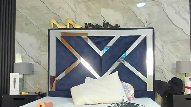 VanessaHard as online show from February 17, 7:53 pm