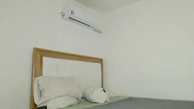 Snapshot of Jump_rabbit chatting on July 14, 1:50 pm Jump rabbit online show from July 14, 1:50 pm