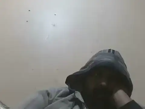 elpoop7305 online show from January 18, 10:46 pm