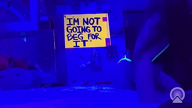 Snapshot of LilStrange4LilChange chatting on April 14, 12:11 pm LilStrange4LilChange online show from April 14, 12:11 pm