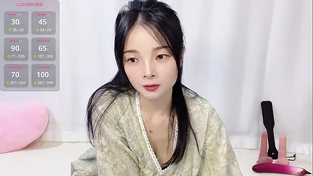 Snapshot of Tangbao-Baby chatting on July 18, 8:40 am Tangbao-Baby online show from July 18, 8:40 am