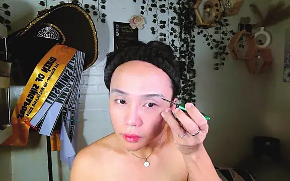 YourNikkieXxx online show from September 9, 4:34 am