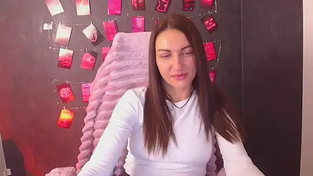 Aurora Loveu online show from November 28, 10:45 pm