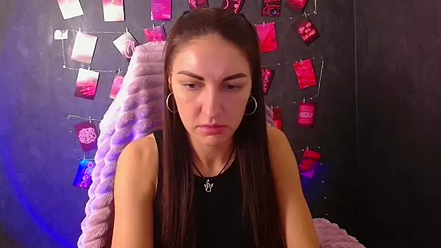 Aurora Loveu online show from December 14, 10:09 am