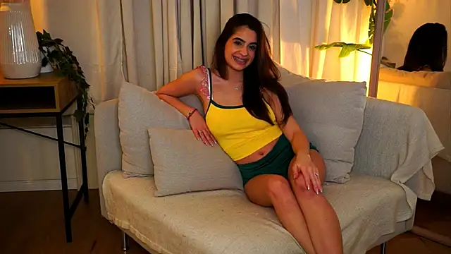 miilky wayy online show from December 14, 5:40 pm