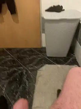 Snapshot of geilheit12 chatting on February 1, 7:56 pm geilheit12 online show from February 1, 7:56 pm