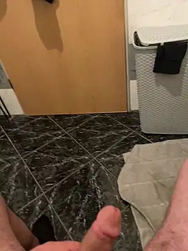 Snapshot of geilheit12 chatting on February 3, 4:56 pm geilheit12 online show from February 3, 4:56 pm