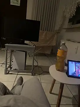 Snapshot of geilheit12 chatting on February 25, 10:41 pm geilheit12 online show from February 25, 10:41 pm