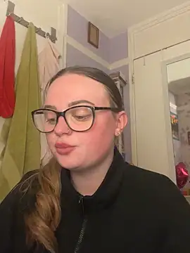 SexySashaxox online show from March 13, 7:20 pm