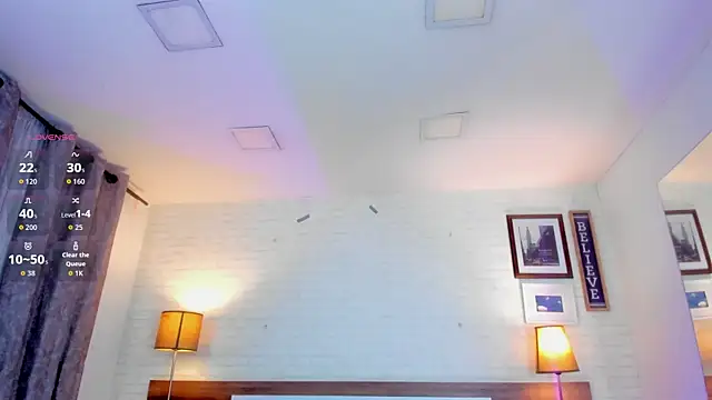 JenniferAuriston online show from November 2, 10:45 pm