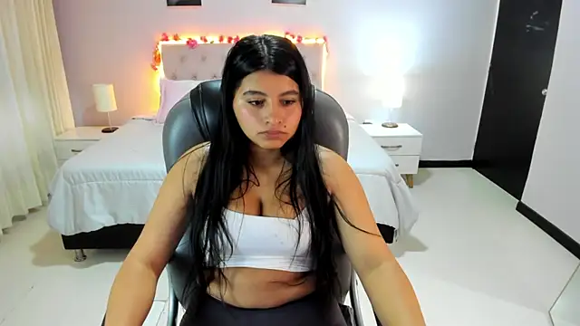 Miss Cataleya   online show from April 27, 11:41 am