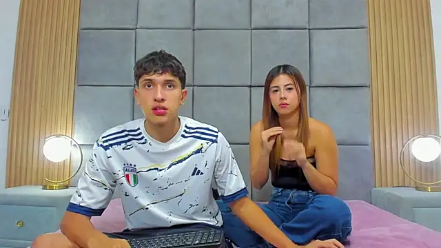 ChanellandMax online show from November 15, 8:05 pm