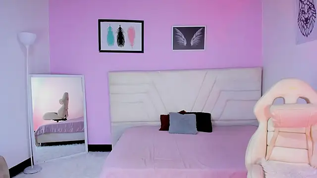 fressittalove01 online show from December 4, 2:04 pm