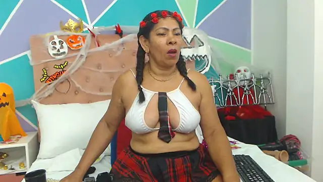 Morenaza6420 online show from October 22, 9:58 pm