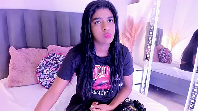 KendraChavez  online show from November 17, 10:37 pm