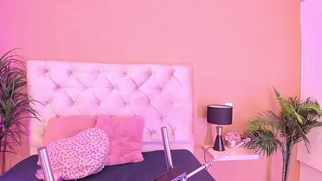 KendraChavez  online show from February 28, 10:11 pm