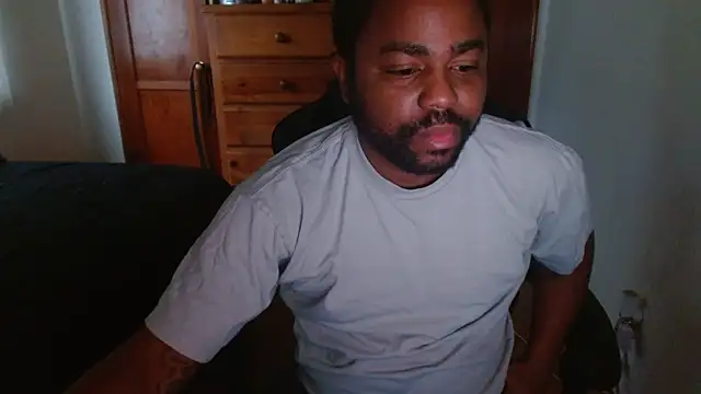 Breadwinnah online show from November 4, 3:33 pm