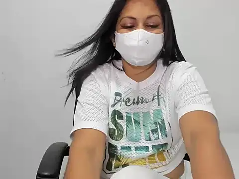 Crazy Cat1995 online show from October 5, 5:33 pm