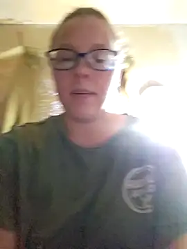 countrymomma online show from November 11, 9:48 pm