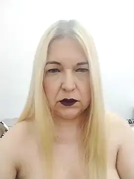 MarielaFerrer online show from December 18, 5:30 pm