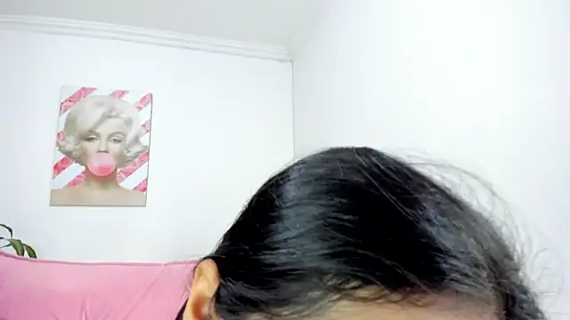Snapshot of valeria_millers chatting on September 30, 1:49 pm valeria millers online show from September 30, 1:49 pm