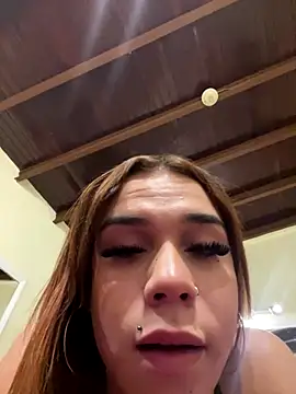 Snapshot of Makaela_Haddad chatting on September 25, 6:28 am Makaela Haddad online show from September 25, 6:28 am