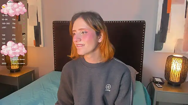 seraphine star online show from February 8, 10:02 pm