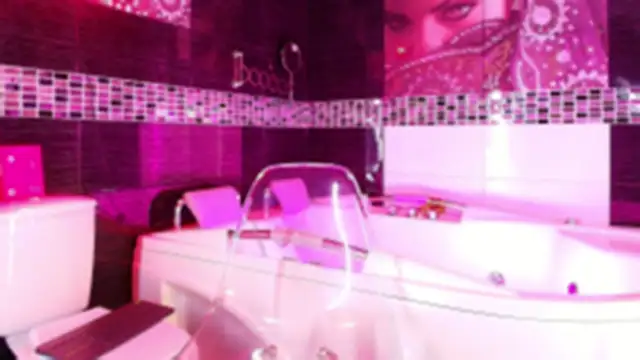 Snapshot of alessandro_musk chatting on January 11, 2:49 am alessandro musk online show from January 11, 2:49 am