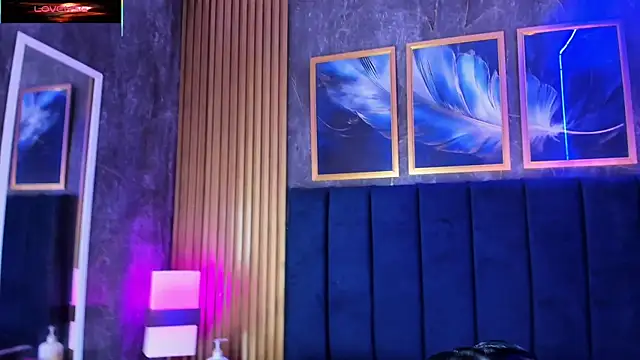 Snapshot of alessandro_musk chatting on February 24, 11:47 pm alessandro musk online show from February 24, 11:47 pm