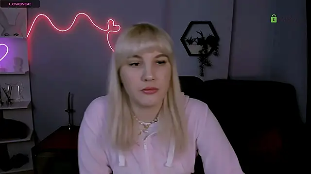 marta smith online show from February 3, 7:02 am