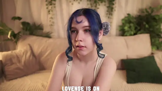 ElizSpieth online show from December 19, 1:34 am