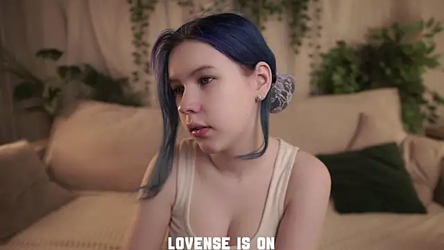 ElizSpieth online show from December 21, 1:13 am