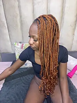 LonelyQueenxx25 online show from June 9, 5:13 pm