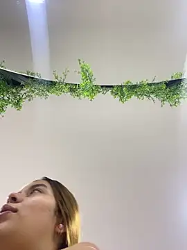 CharlotteBrownn  online show from October 30, 3:08 am