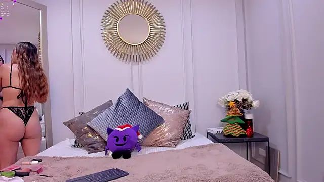 CharlotteBrownn  online show from December 17, 5:02 am