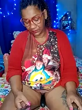Snapshot of analgetica chatting on May 29, 11:19 am analgetica online show from May 29, 11:19 am