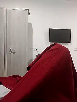 Snapshot of themasklover chatting on March 3, 4:46 pm themasklover online show from March 3, 4:46 pm