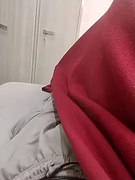 Snapshot of themasklover chatting on March 21, 6:22 pm themasklover online show from March 21, 6:22 pm