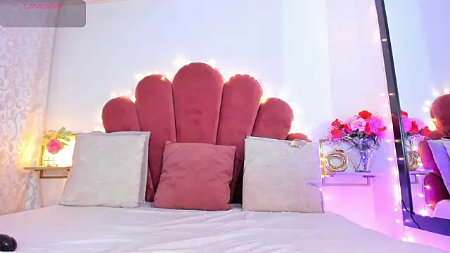 Venuswilds online show from March 12, 11:38 am