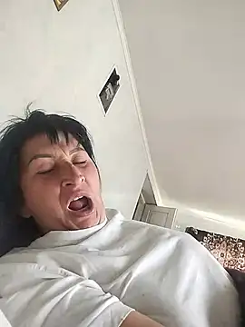 Funny Karina online show from August 3, 5:39 am